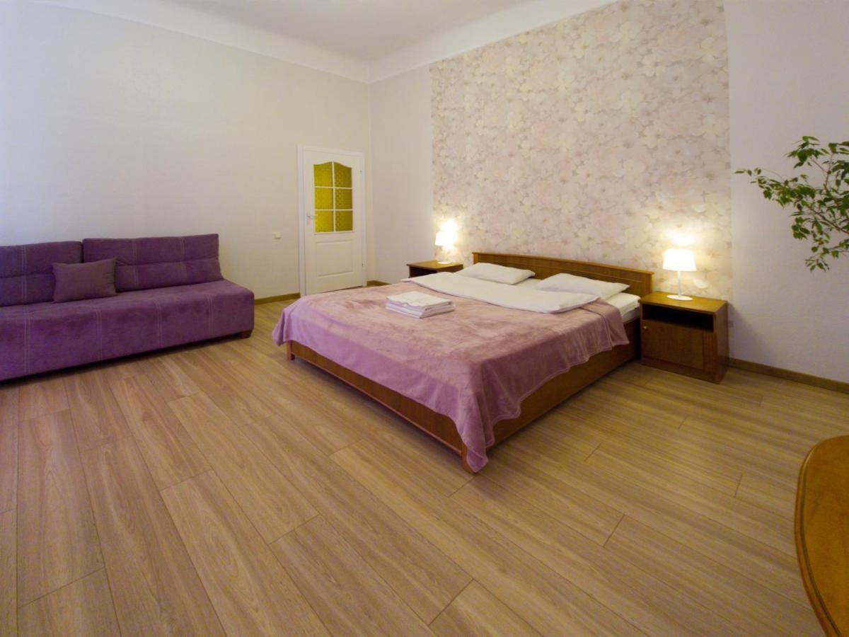 Home-Hotel Apartments On Maidan Nezalezhnosti Square キエフ エクステリア 写真