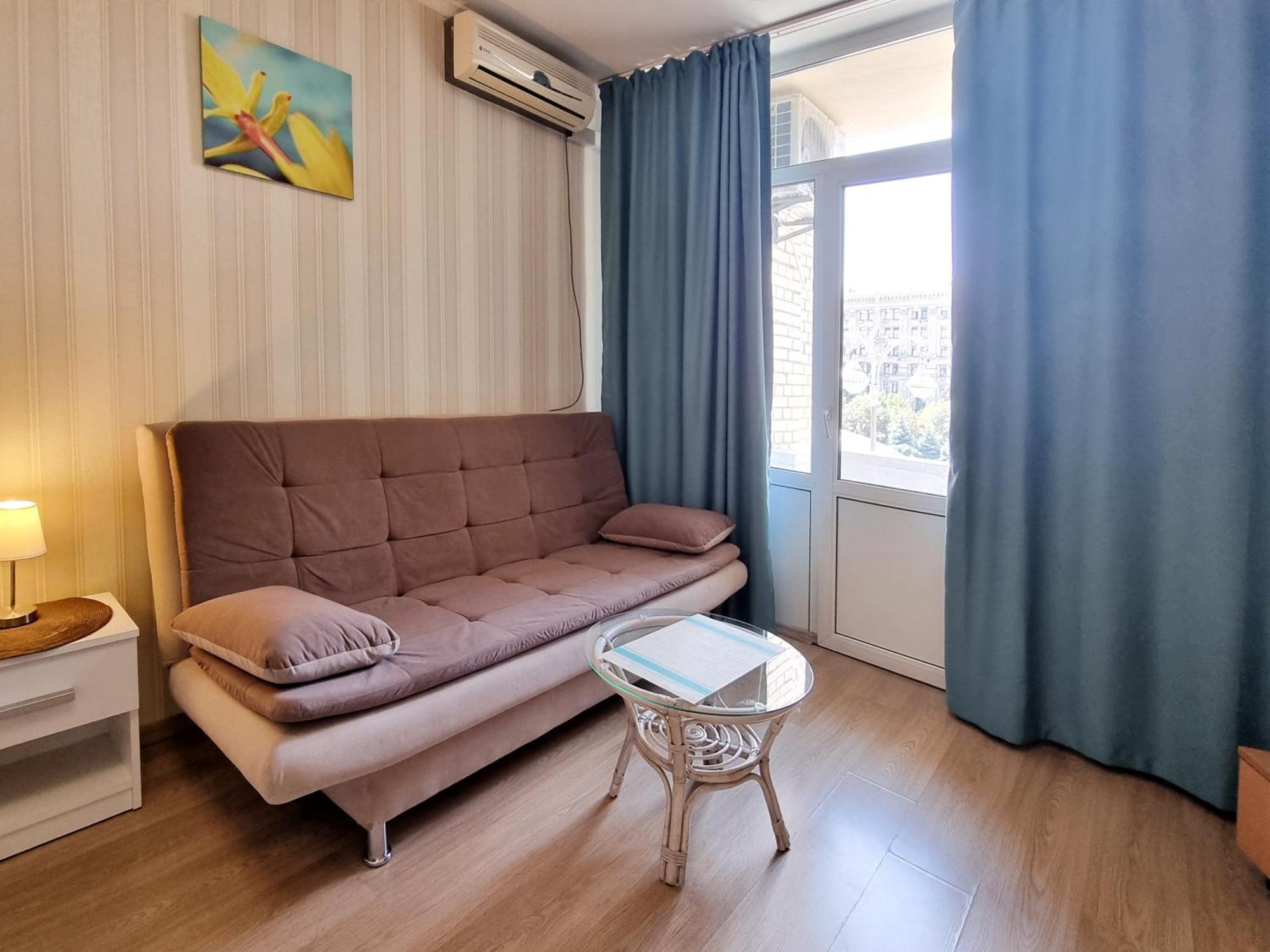 Home-Hotel Apartments On Maidan Nezalezhnosti Square キエフ エクステリア 写真