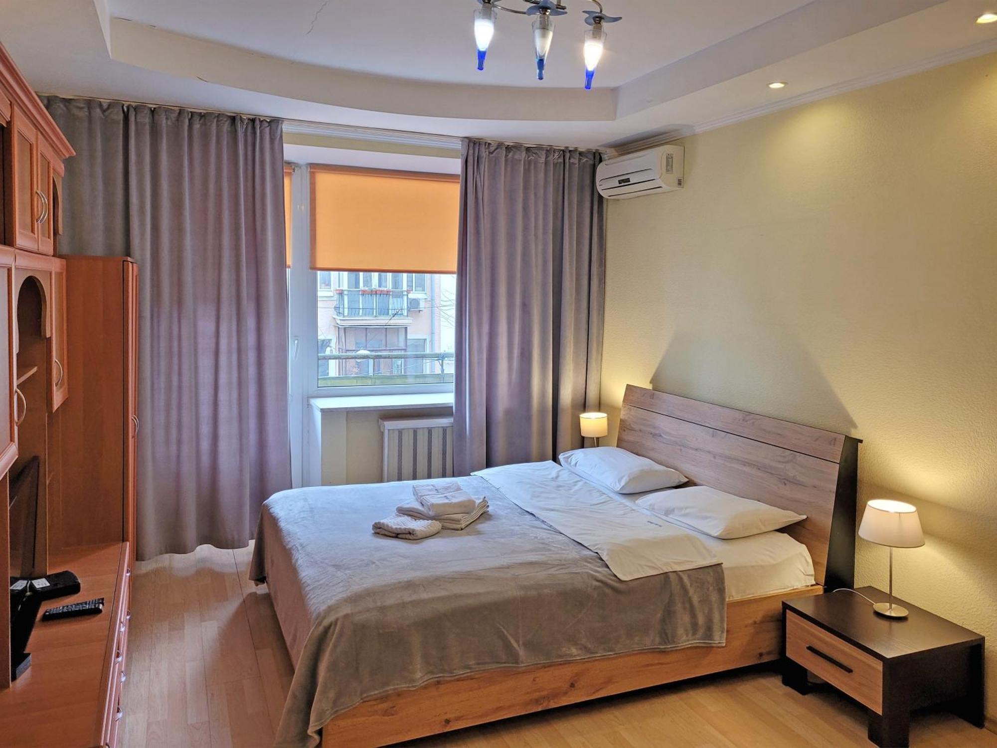 Home-Hotel Apartments On Maidan Nezalezhnosti Square キエフ エクステリア 写真
