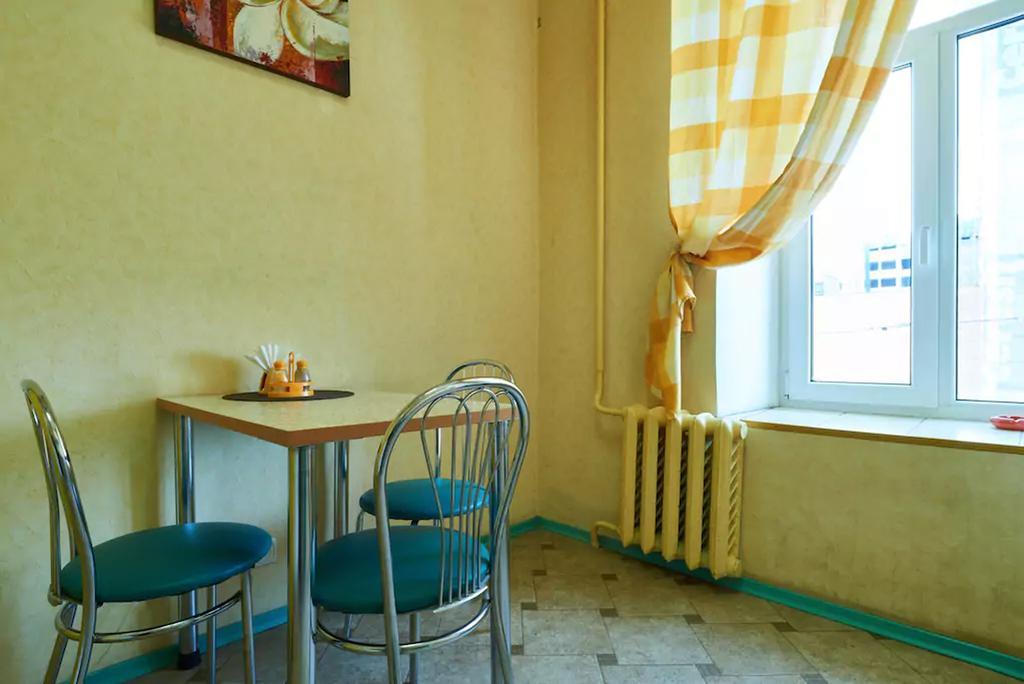 Home-Hotel Apartments On Maidan Nezalezhnosti Square キエフ エクステリア 写真
