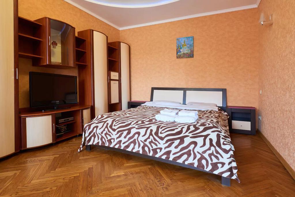 Home-Hotel Apartments On Maidan Nezalezhnosti Square キエフ エクステリア 写真